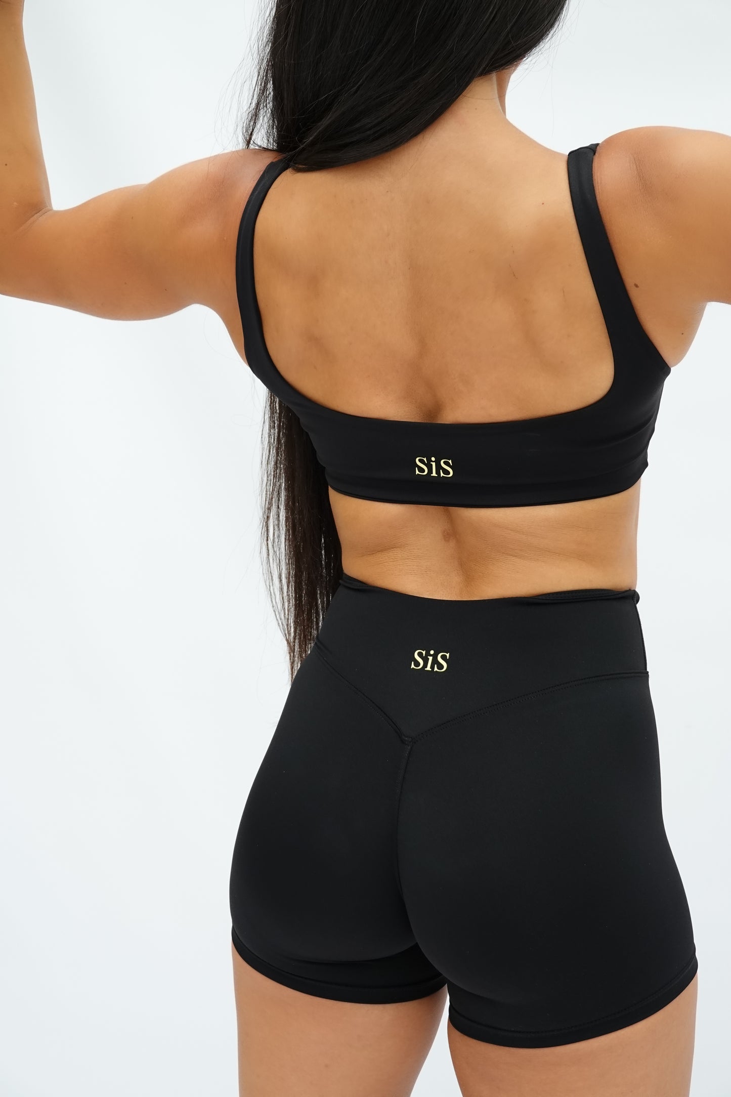 EL HIERRO SHORT  "V" WAIST LAVA BLACK (no scruch)