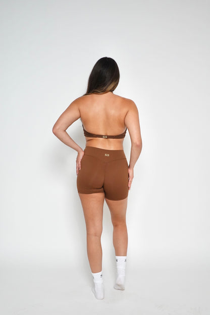SHORT NO SCRUNCH "V" SHAPE CARAMEL CAFÉ