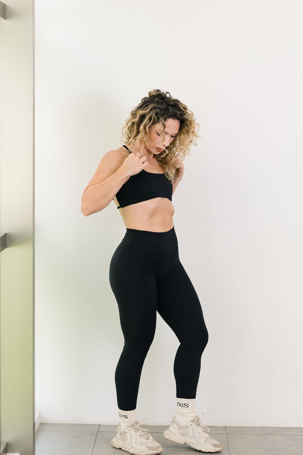 SCRUNCH LEGGINGS BLACK